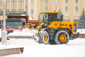 В Минске задействовали дополнительную снегоуборочную технику