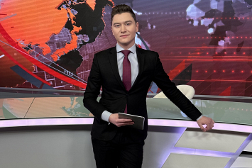 Ведущий Агентства теленовостей Владислав Бондарь: «Выйти в прямой эфир на День Победы было мечтой»