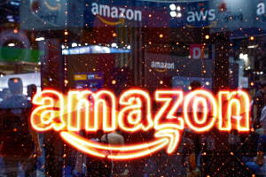 Джефф Безос продает акции Amazon на сумму около 2 миллиардов долларов