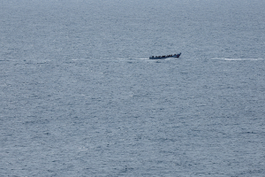 Семнадцать тунисцев на лодке с мигрантами, которые направлялись в Италию, пропали без вести – СМИ