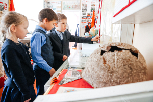 Почти 4 тыс. экспонатов и 3D-панорама – чем интересны одни из самых старых в Беларуси школьных музеев