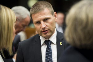 Министр обороны Эстонии: нужно забрать все у всех и отдать Украине