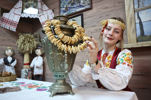 В колледже ремесленничества и дизайна открыли музей, где проводят реконструкции белорусских обрядов