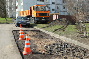 Более 1,6 тыс. придомовых территорий в Беларуси планируют отремонтировать в 2024 году