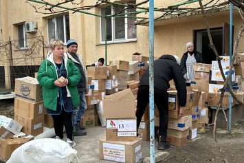 Жители Донецка и Запорожской области получили гуманитарную помощь от «Белой Руси» и Русского дома в Минске
