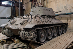 Какие секреты открылись при реконструкции танка Т-34 — одного из самых узнаваемых памятников Гомеля