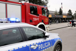 В Польше неизвестный поджег спавшего на остановке мужчину