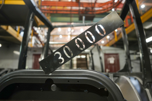 На МТЗ выпустили 30-тысячный каркас кабины для энергонасыщенного трактора