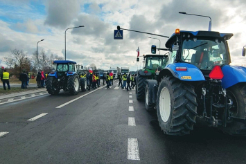 В Польше аграрии разблокировали один из пунктов пропуска на границе с Украиной