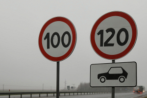 На участке автодороги М6 увеличили максимально допустимую скорость до 120 км/ч