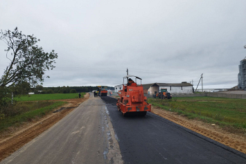 В Могилевском районе приступили к ремонту дорог, некоторые участки уже отремонтированы