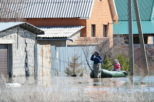 В Тюменской области РФ объявлена срочная эвакуация нескольких районов из-за обильных паводков