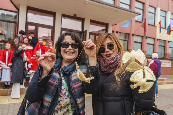 В Могилеве иностранным гостям показали белорусский обряд «Гуканне вясны»
