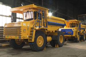 Четыре 45-тонника БЕЛАЗ-7547 готовы включиться в работу на месторождениях драгоценного камня в Якутии