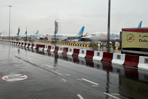 Аэропорт Дубая вернулся к прежнему режиму работы после рекордных проливных дождей