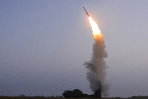 В Минобороны Японии сообщили о падении выпущенной КНДР баллистической ракеты