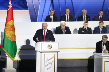 Лукашенко: гуманитарный и миграционный кризис в мире нарастает