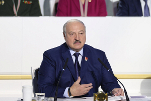 Лукашенко: Запад рассматривает наш регион в качестве потенциального театра военных действий