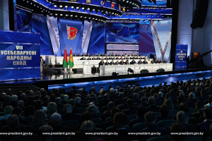 «Грызня и драка». Лукашенко про то, как проходят выборы у беглых