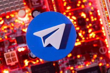 Дэвид Сакс допустил блокировку Telegram и X в США