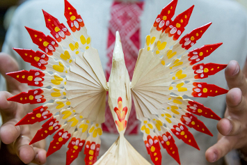 Возрождение традиций: деревянные птицы-обереги в искусстве белорусских мастеров