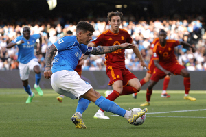 «Наполи» и «Рома» сыграли вничью в поединке чемпионата Италии по футболу