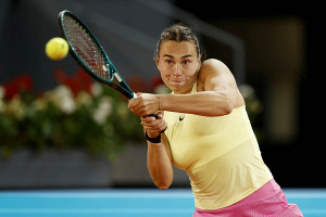 Соболенко пробилась в 1/8 финала теннисного турнира в Мадриде