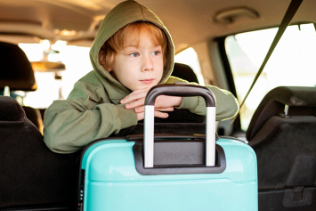 Что делать, если ребенка укачивает в машине? Отвечает педиатр