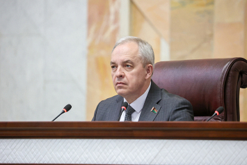 Сергеенко – депутатам: люди должны понимать, какие угрозы несет деструктивная деятельность «пятой колонны»