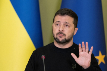 Зеленский хочет, чтобы Запад быстрее поставлял Украине оружие