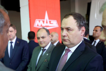 Головченко посетил сервисный центр МАЗ в Египте