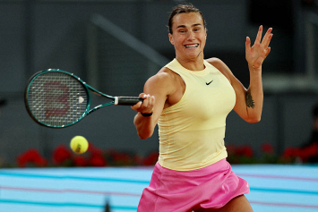 Соболенко вышла в четвертьфинал теннисного турнира в Мадриде