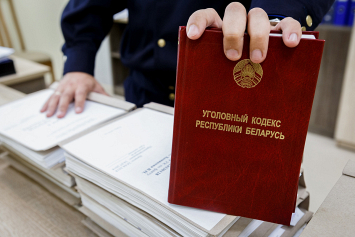 Трое минчан установили приложение по совету «сотрудников сотового оператора» и потеряли более 14 тысяч рублей