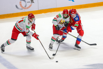 Сборная Беларуси по хоккею проиграла россиянам и заняла второе место на турнире в Астане