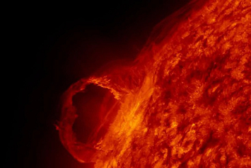 Ученые за последние три месяца выявили новую сильнейшую вспышку на Солнце