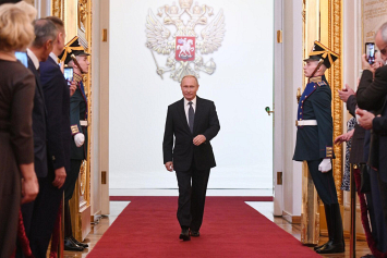 Путин 7 мая официально вступил в должность Президента России