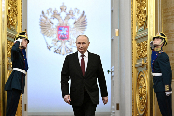 Лидер в эпоху перемен: Путин вступил в должность Президента Российской Федерации