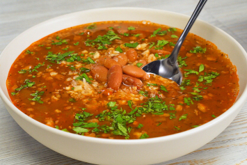 Армянская кухня: рецепт ароматного и полезного супа из красной фасоли без мяса
