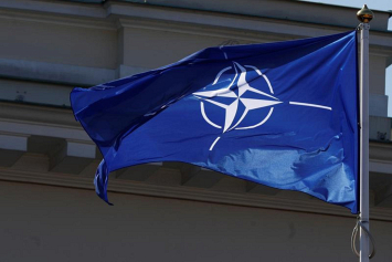 СМИ: на саммите НАТО в июле могут утвердить декларацию с отказом от ввода войск в Украину 