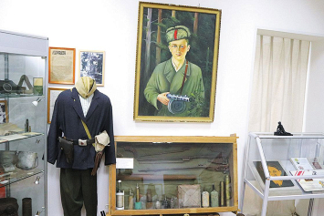 В Ивацевичах открылась обновленная музейная экспозиция, посвященная партизану-герою Николаю Гойшику
