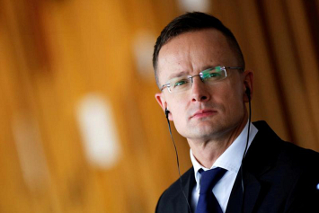 Сийярто заявил, что Венгрия отказалась участвовать в расширении миссии НАТО в Украине