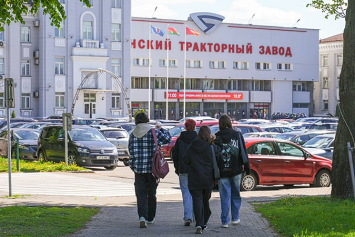 Минский тракторный завод в 2024 году готов трудоустроить более 500 выпускников учреждений образования