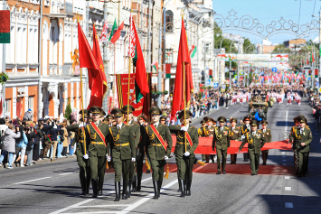 Более 20 тысяч человек в Гомеле приняли участие в праздничном шествии и митинге в честь Великой Победы