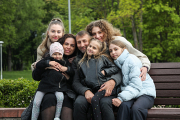 Счастье, умноженное на пять: в семье Михалевич чтят традиции и прививают детям любовь к родной стране