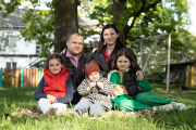 Многодетная семья Черных из Борисовского района своими силами обустраивает площадку в родной деревне