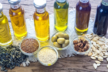 Чем полезны растительные масла и какой вид лучше всего употреблять — советует эксперт