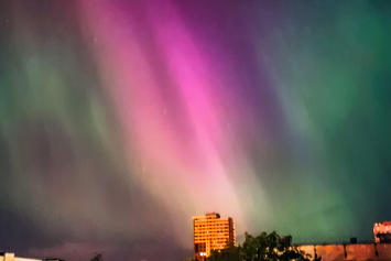 Фотофакт. Необычно красивое ночное небо над Минском