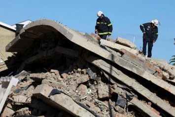 В ЮАР число жертв обрушения здания в городе Джордж возросло до 19 человек