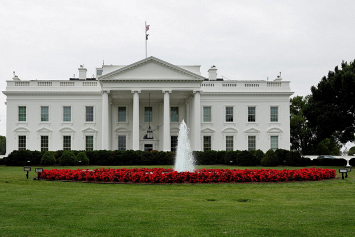 Белый дом: США в ближайшие дни объявят о новом пакете военной помощи Киеву