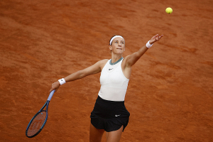 Азаренко не смогла пробиться в полуфинал теннисного турнира в Риме